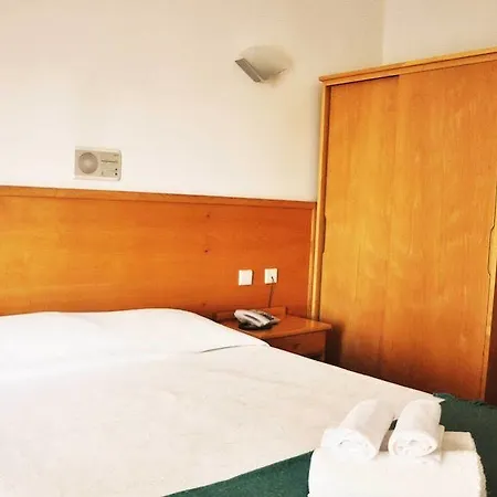 B&B Pinheiro Manso 3*